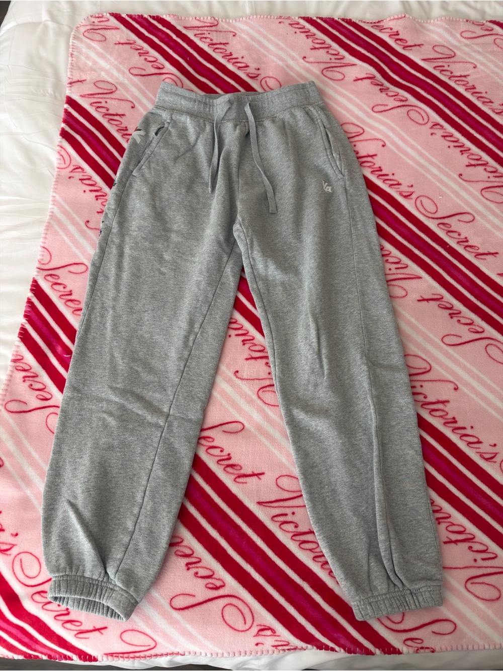YoungLA Grey Joggers with Elastic Cuffs and Pockets